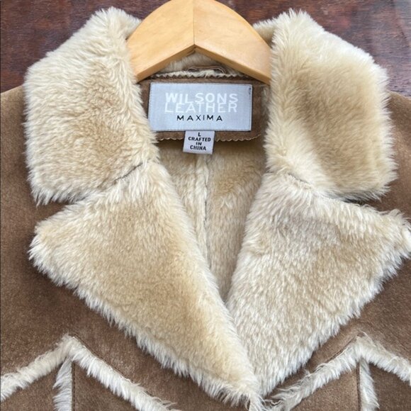 WILSONS LEATHER Maxima Genuine Suede Faux Fur Trim Fitted Jacket Tan Large - Picture 2 of 13